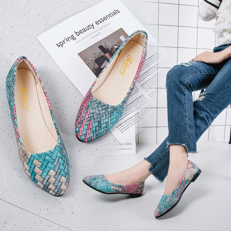 Multi Color Pointed Flat Pumps Slip-on