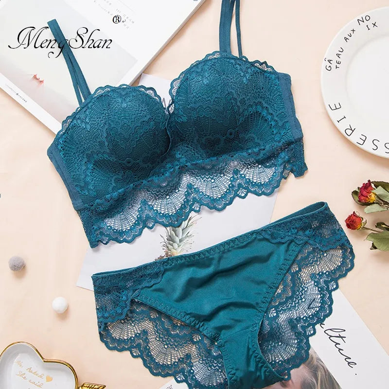 Ultimate Lace Push Up Bra & Panty Set