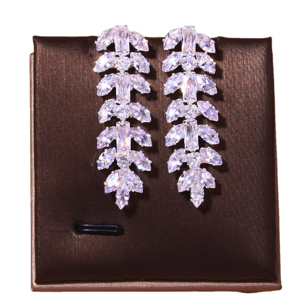 High-end Simple Zircon Necklace Suit