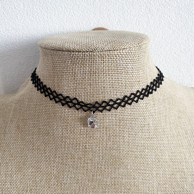 Collar Female Alloy Jewelry Pendant Necklace