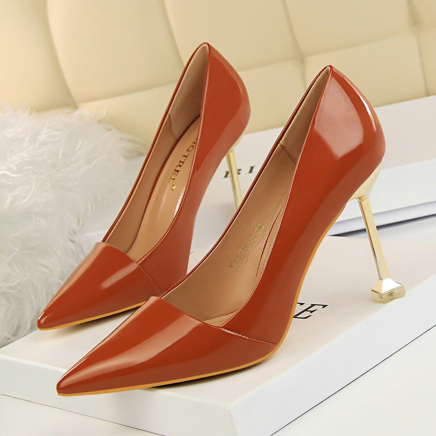 Ann Women Fashion Pump