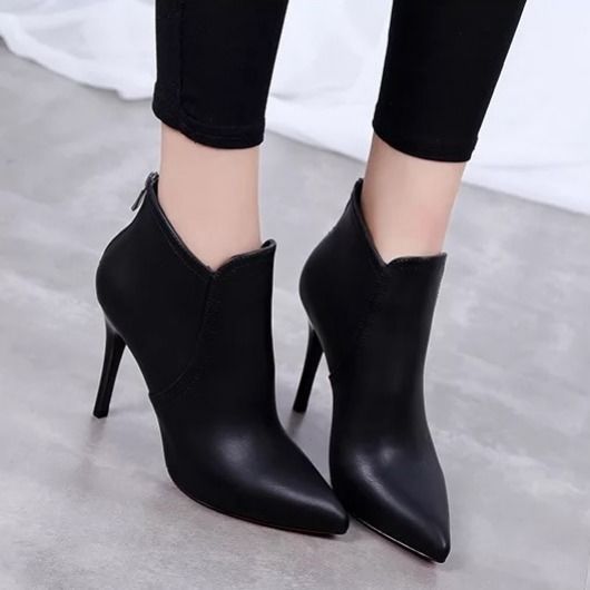 Pointed High Heels Booty