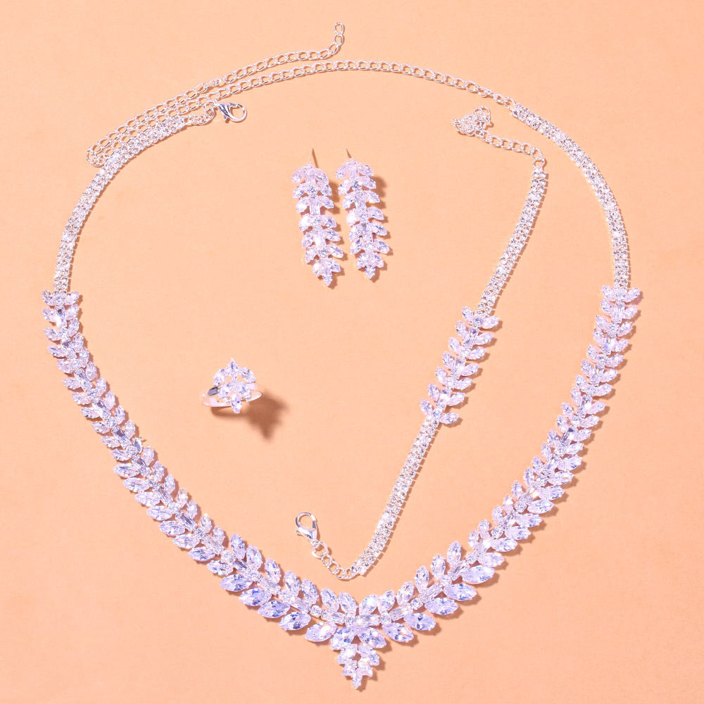 High-end Simple Zircon Necklace Suit