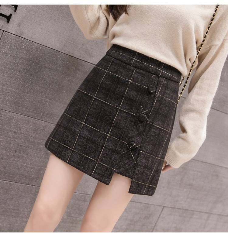 Woolen Mini Skirt