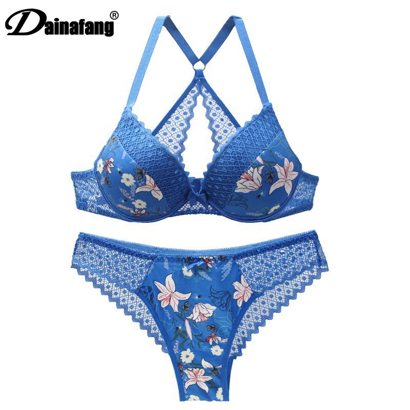 Women's Lace Lingerie Set